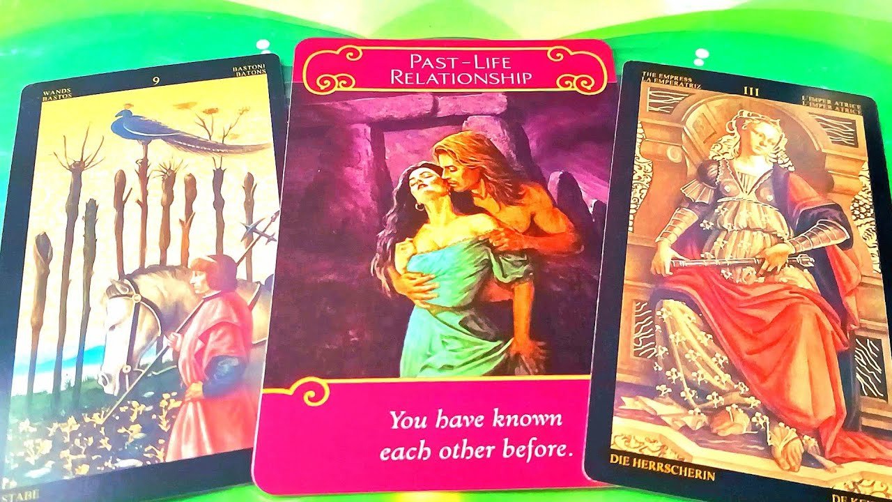 No momento, você está visualizando LẶNG / TAROT READING