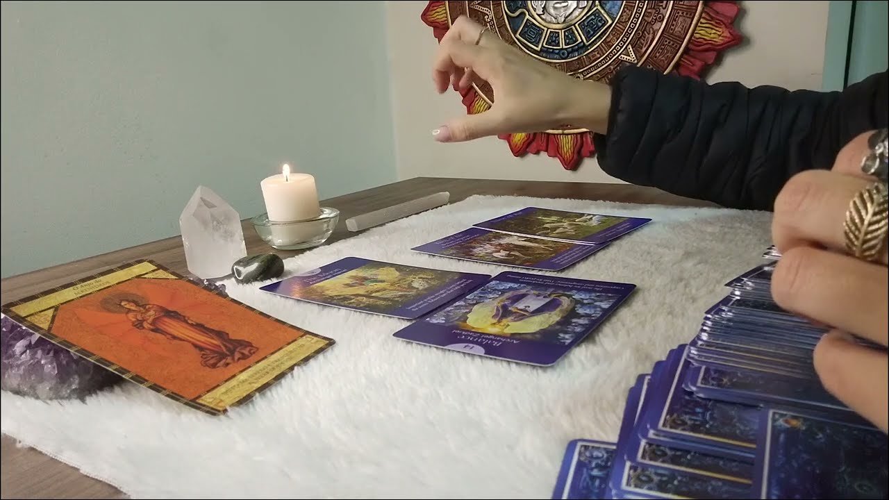 No momento, você está visualizando Os ANJOS têm um RECADO importante pra você 📨📭💫🔮 Tarot Intuitivo