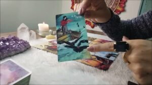 Leia mais sobre o artigo Por que se AFASTOU ou ESFRIOU comigo? Vai me procurar? Tarot REVELOU tudo 🔮🥶❤️