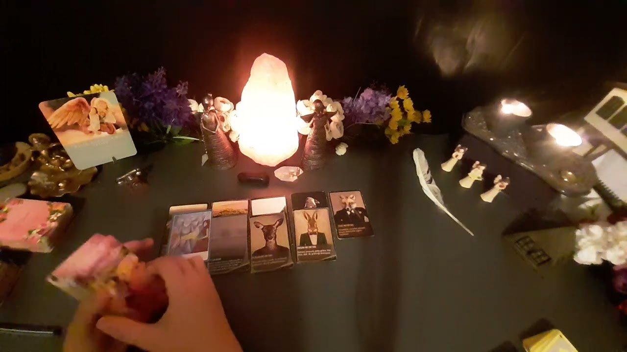 No momento, você está visualizando Şuanın enerjilerinde aklınızdaki kişinin enerjisi ve size olan düşünceleri/anlık tarot okuması