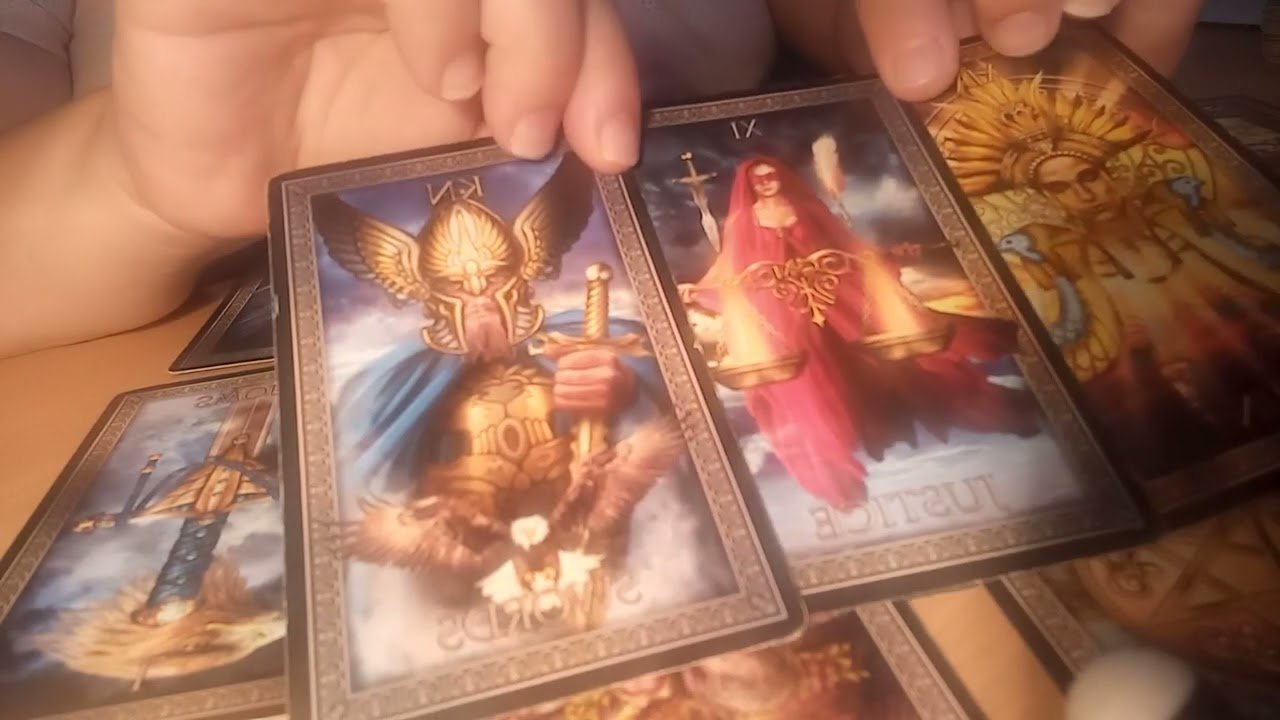 No momento, você está visualizando Tarot – Woww, végre Te jössz…Kié ez az üzenet?