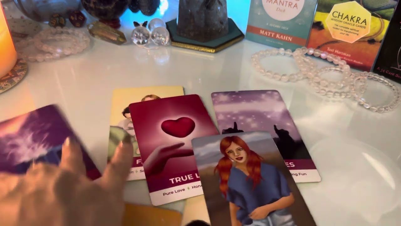 No momento, você está visualizando Tình cảm suy nghĩ họ dành cho ban ? Diễn biến tiếp theo sẽ ra sao? 💜