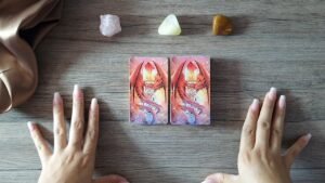 Leia mais sobre o artigo 🔴 ELE(A) PENSOU EM VOCÊ HOJE? | Tarot