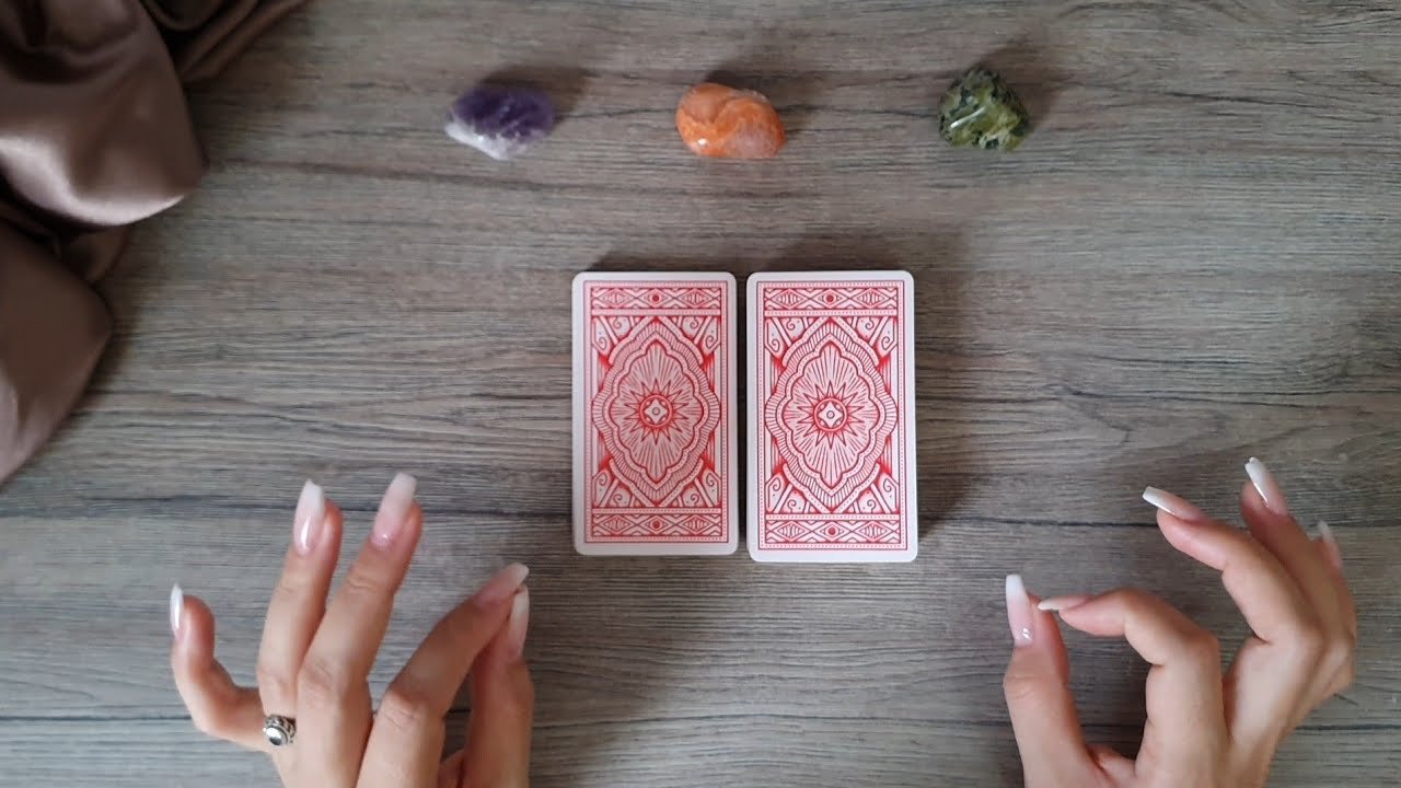 No momento, você está visualizando 🔴 ELE(A) PENSOU EM VOCÊ HOJE? | Tarot Responde