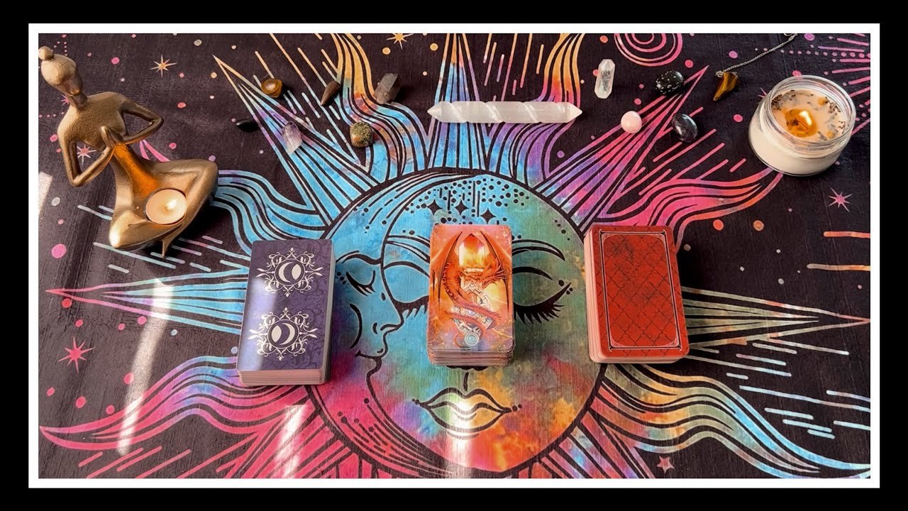 No momento, você está visualizando Aklındaki Kişi Ne Hissediyor Tarot Yorumu🔮