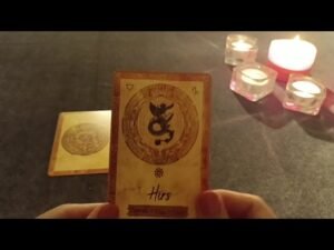 Leia mais sobre o artigo Aranızda Neler Yaşanıyor? Senle İlgili Ne Düşünüyor? Karşılıklı İlişki Süreciniz Tarot Yorumu 🧚🏻‍♀️