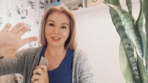 Leia mais sobre o artigo FOARTE APROAPE ‼️ SOLUȚII MI-RA-CU-LOA-SE🔺 tarot 🔺 mesaj spiritual vindecător 🔺