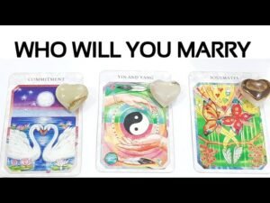 Leia mais sobre o artigo PICK A CARD• WHO WILL YOU MARRY 🤵💍👰‍♀️ HOW & WHEN YOU’LL MEET ? *IN-DEPTH* TIMELESS