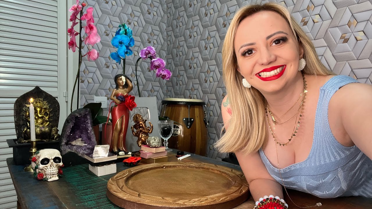 No momento, você está visualizando ROSA CAVEIRA VAI TE CONTAR TODA A VERDADE!!!