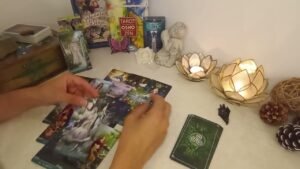 Leia mais sobre o artigo ✨🦋¿Tiene SENTIMIENTOS REALES por mi?¿O es mi imaginación?🦋✨ Tarot interactivo