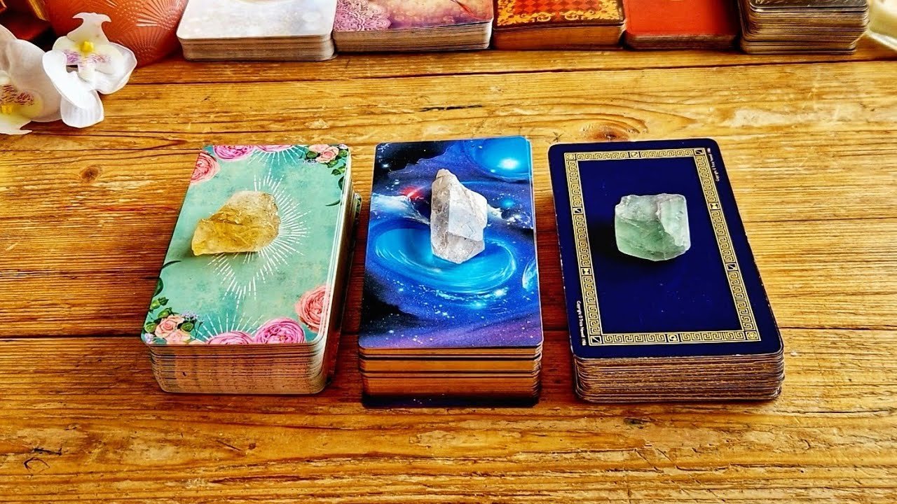 No momento, você está visualizando Výklad karet🃏Proč jsme se setkali 👬👩🏼‍🤝‍👨🏿👭