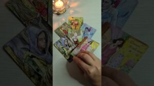 Leia mais sobre o artigo ⚡ ЧТО ОН ПРЯЧЕТ В СВОЕМ ТЕЛЕФОНЕ? С КЕМ ОН ПЕРЕПИСЫВАЕТСЯ? 😡 Tarot Diamond Dream Таро