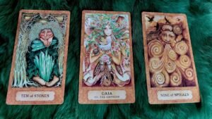 Leia mais sobre o artigo 3 ĐIỀU” MAY MẮN NHẤT” BẠN CÓ ĐƯỢC  TRONG THÁNG 10 NÀY LÀ GÌ?   @EvelynTarot