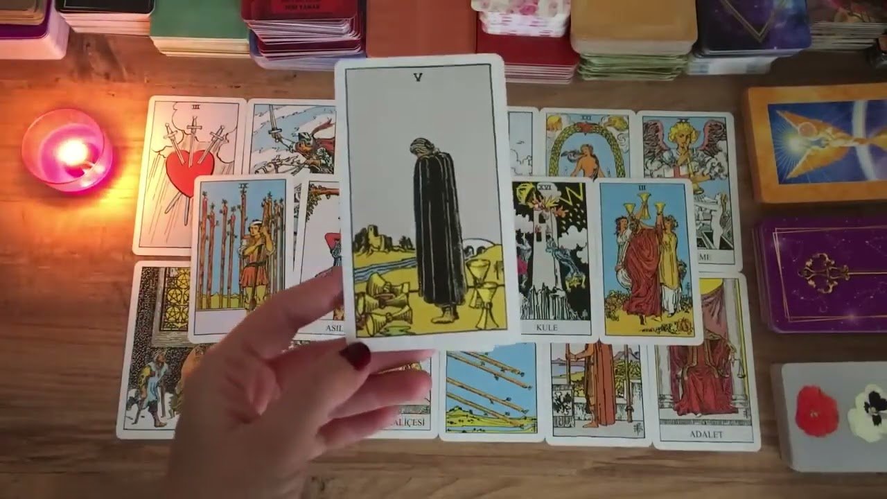 No momento, você está visualizando Aklımdaki Kişi İle Tamam Mı? 🖤 Devam Mı? 💍 Aramızdakİ Buzlar Eriyecek Mi? Tarot Açılımı 🔮