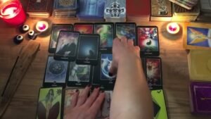 Leia mais sobre o artigo ERİL-DİŞİL ENERJİ BİLİNÇALTI TAROT AÇILIMI ♥️🖤 O, BEN VE GERÇEKLER…🔐Aklımdaki Kişi Tarot Açılımı💍