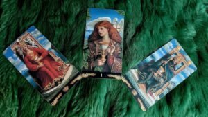 Leia mais sobre o artigo MÓN QUÀ TÌNH YÊU VŨ TRỤ SẮP DÀNH CHO BẠN LÀ AI?  @EvelynTarot