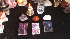 Leia mais sobre o artigo 🍀✨O QUE ESTÁ VINDO NOS SEUS CAMINHOS? (ao vivo!)