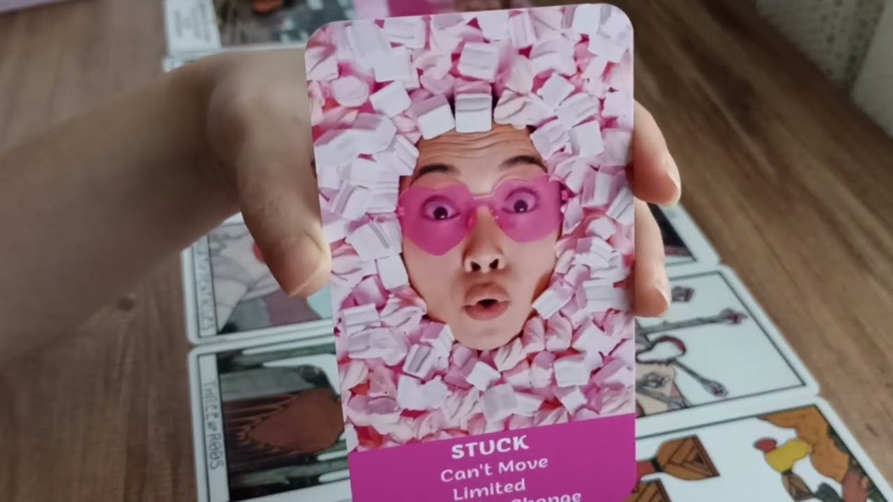 No momento, você está visualizando Şu Andaki En Gerçek Hisleri Tarot