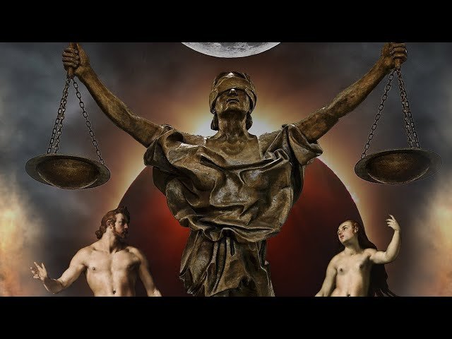 No momento, você está visualizando Tarot 🌑⚖️