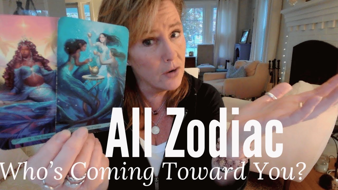 No momento, você está visualizando ALL ZODIAC SIGNS : Who’s Coming Toward You (&When) | Saturday Tarot Reading