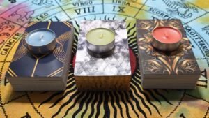 Leia mais sobre o artigo Co On / Ona do Ciebie czuje? 💕🤔 (Czytanie Bezterminowe⌛️): Wybierz Talie i sprawdź! 🃏🎴🀄️