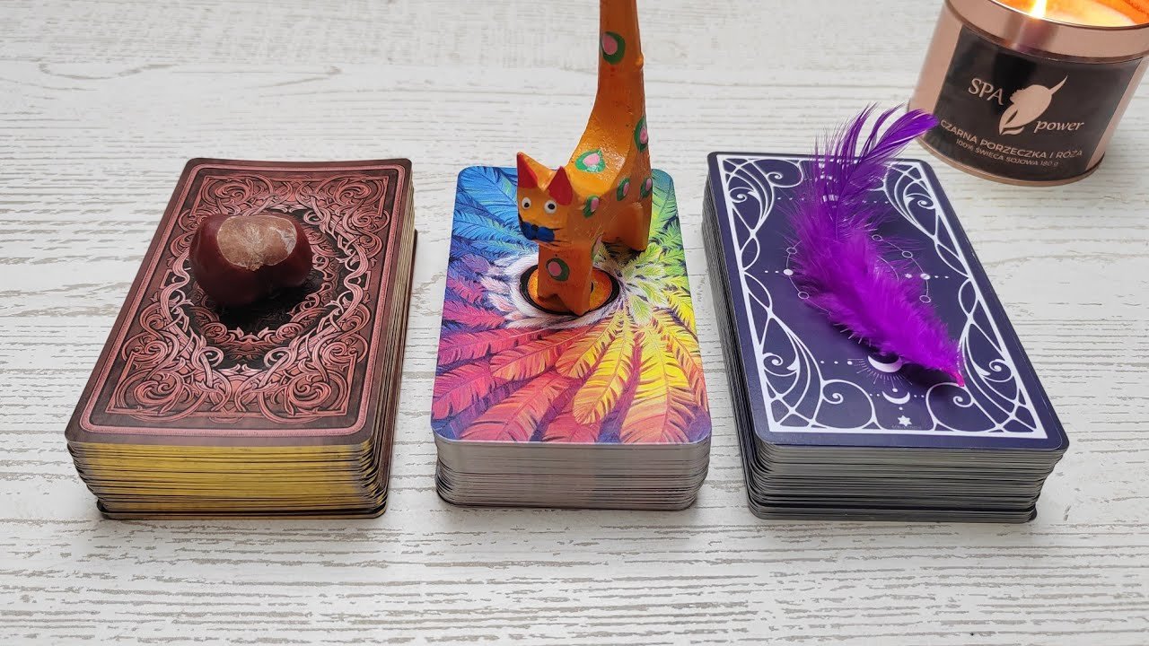 No momento, você está visualizando Co On/Ona myśli/czuje/zamierza? ❤️❓💔 Wybierz grupę i sprawdź 🤔 (czasówka pod filmem)