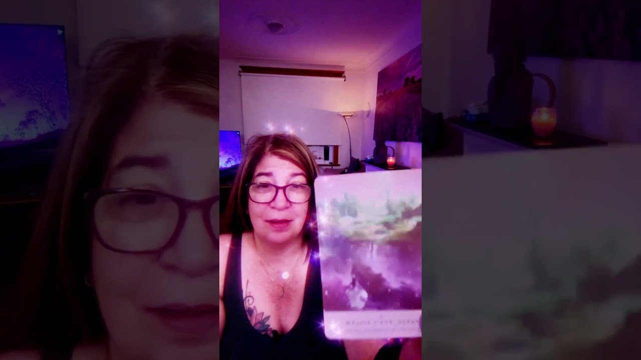 No momento, você está visualizando Daily Tarot . Pave a New Path . Nov 2nd 2023