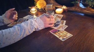 Leia mais sobre o artigo 💥🤯 ACHTUNG HOCHEMOTIONAL ❗EILBOTSCHAFT deines Seelenpartners | Wiedervereinigung | Orakel Tarot
