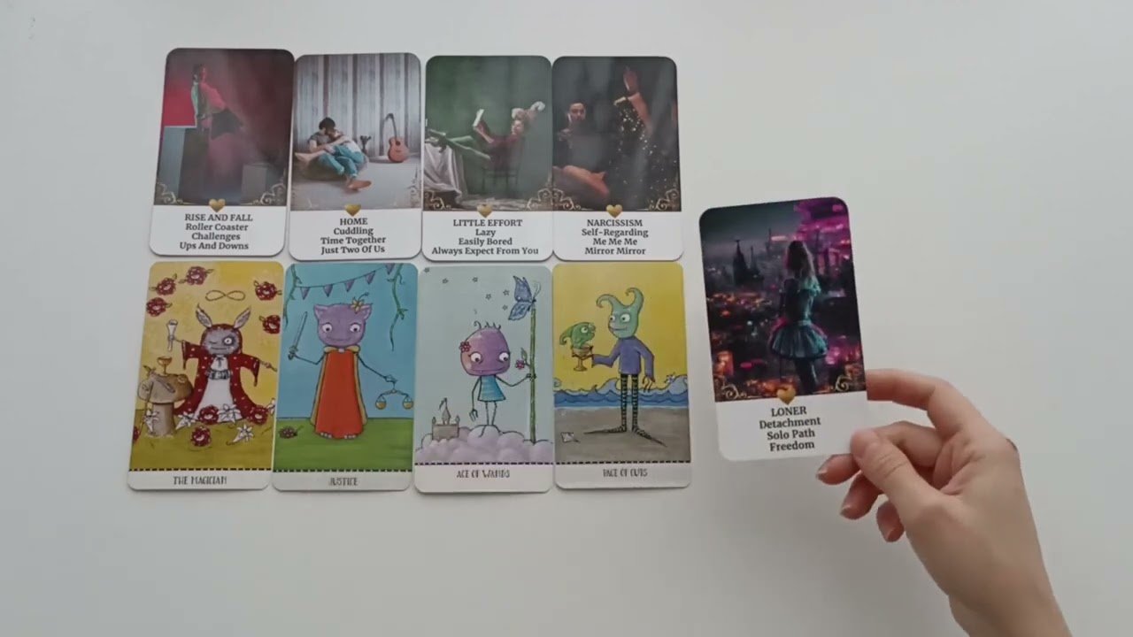 No momento, você está visualizando Sen Ne Görüyorsun? Aslında O Ne Hissediyor? Tarot