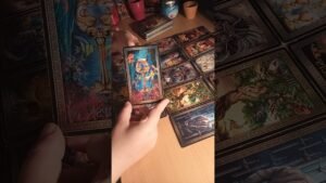 Leia mais sobre o artigo Tarot – Együtt haladtok tovább. Vége a megpróbáltatásoknak.