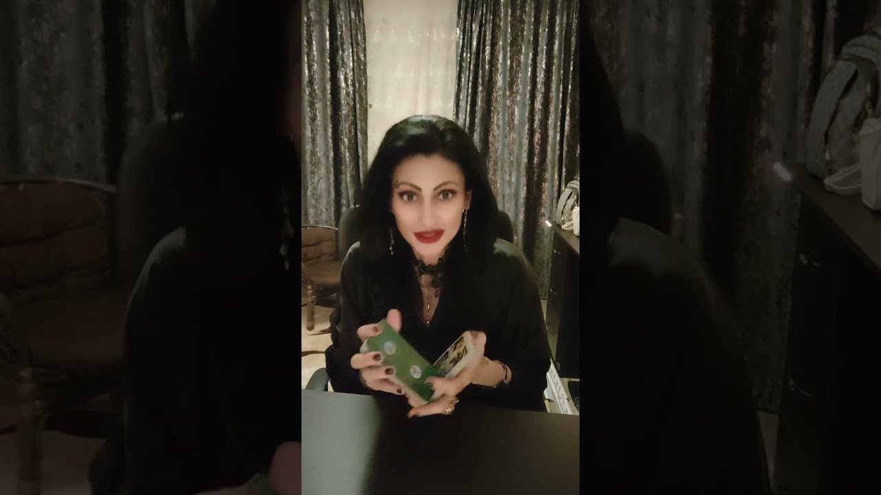 No momento, você está visualizando Tarot zilnic 18 noiembrie 2023 ! Te-a așteptat o viață !💥🪅