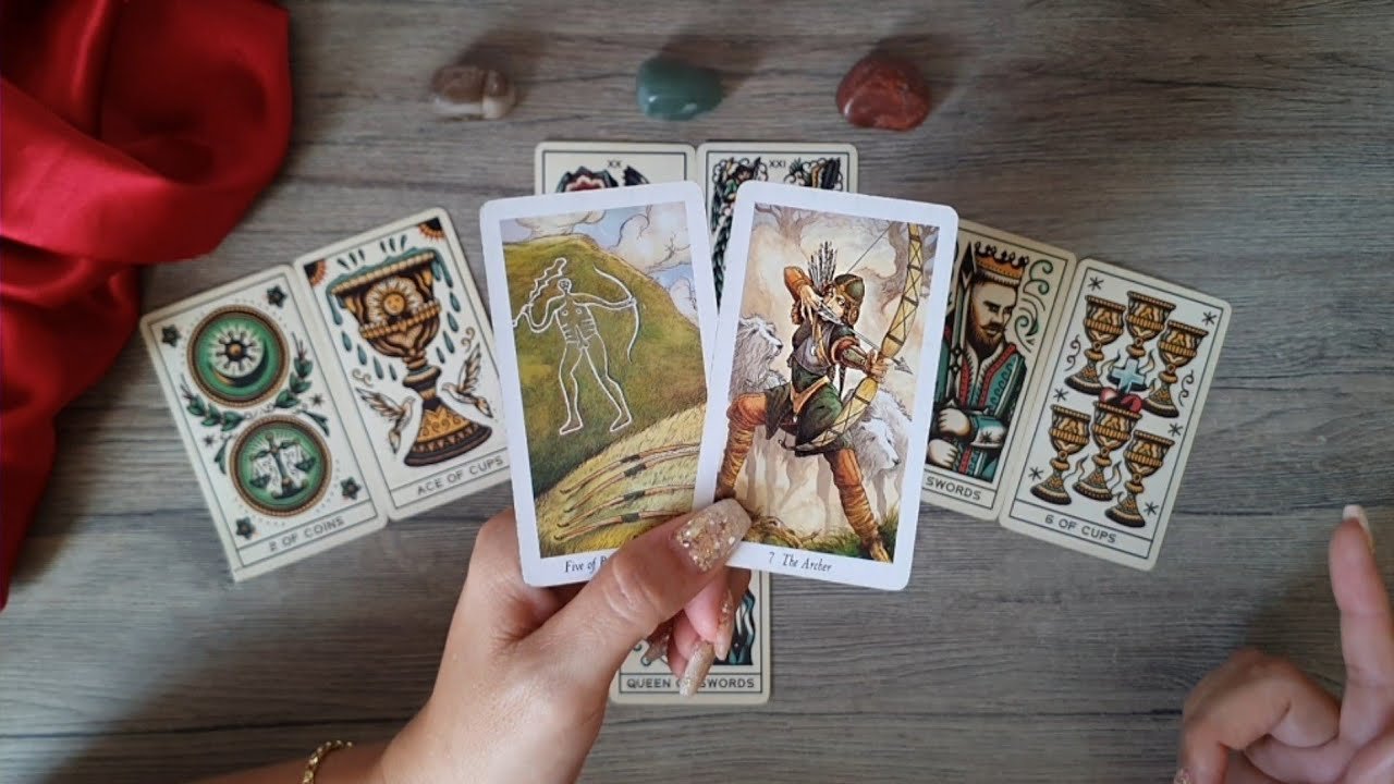 No momento, você está visualizando 🔴 ELE(A) PENSOU EM VOCÊ HOJE? | Tarot Responde