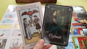 Leia mais sobre o artigo AKLIMDAKİ KİŞİ❤ 💌SENİN İLE İLGİLİ HANGİ KARARI ALDI❤ 🧿💯#tarotfalı #aklımdakikişihakkımdanedüşünüyor