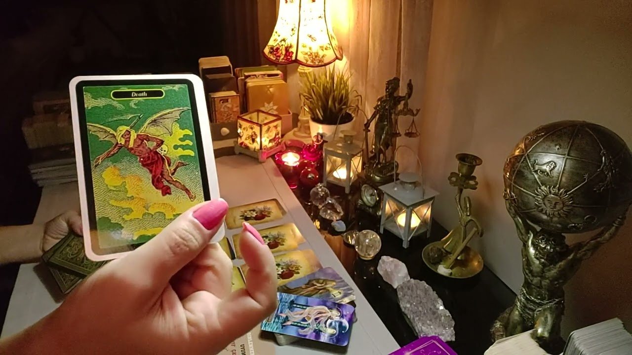 No momento, você está visualizando Anlık Enerjilerde 💫Onun Gündeminde Ne var? Benimle ilgili Düşünceleri? Duyguları?💞