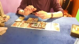 Leia mais sobre o artigo DESCUBRE SI ESTAS  EN SU MENTE?  QUIERE VERTE?   LO QUE SALGA EN ESTAS FIESTAS.  PALABRAS SUELTAS.