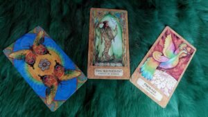 Leia mais sobre o artigo LÚC BẠN KHÔNG NGỜ THÌ ĐIỀU GÌ ĐANG ĐẾN?  @EvelynTarot