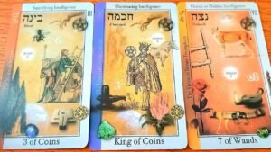 Leia mais sobre o artigo ĐÃ ĐẾN LÚC BẠN TRỞ NÊN RỰC RỠ / TAROT READING