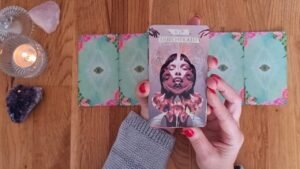 Leia mais sobre o artigo MASZ WIADOMOŚĆ!📩 Decyzja zostaje podjęta! ⚖️⏳️💫 [Czytanie tarota na teraz]