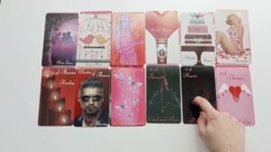 Leia mais sobre o artigo Seni Nasıl Görüyordu/Neler Değişti/Neler Değişebilir? Tarot