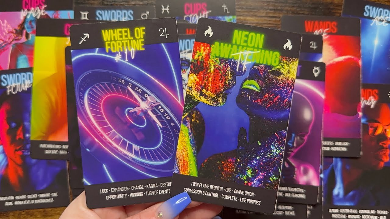 No momento, você está visualizando WOW YOU HAVE A SECRET ADMIRER😍🤭YOU’VE CHANGED AND ALL EYES ARE ON YOU 🦋