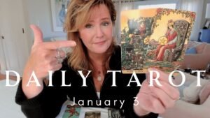 Leia mais sobre o artigo Your Daily Tarot Reading : Who’s THIS? New Love Coming IN | Spiritual Path Guidance