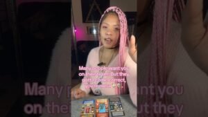 Leia mais sobre o artigo NOW YOU’RE VALUABLE! #tarotreading #spirituality #pickacard #tarot #psychiatry #narcissist