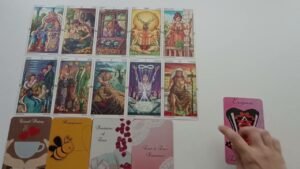 Leia mais sobre o artigo Seni Nasıl Görüyordu? Neler Değişti? Bir Şeyler Değişecek mi? Tarot