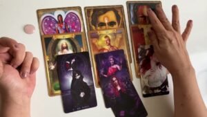 Leia mais sobre o artigo SURPRESAS QUE ESTÃO NO SEU CAMINHO ! TAROT REVELA ABSOLUTAMENTE TUDO!
