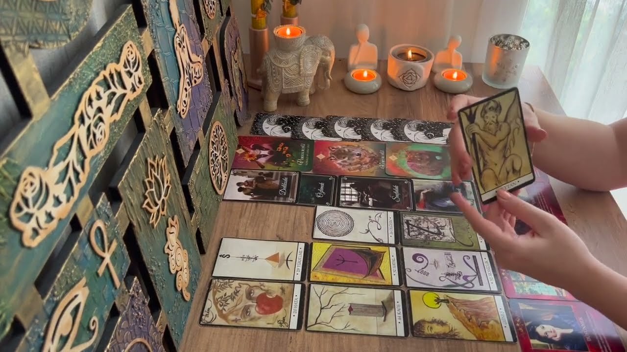 No momento, você está visualizando Beni Arayacak Mı? 📞 İletişime Geçecek Mi? Beni Özlüyor Mu? Aklımdaki Kişi Tarot Açılımı 🍿