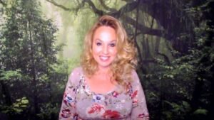 Leia mais sobre o artigo Cancer tarot: What’s happening during the silence..