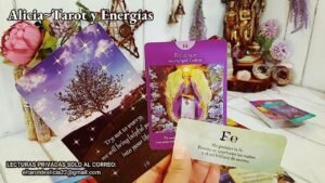 Leia mais sobre o artigo ✨En este Día Tienes un Mensaje Muy Importante 💌 Por Favor Escúchalo 🕯❣️ #tarot