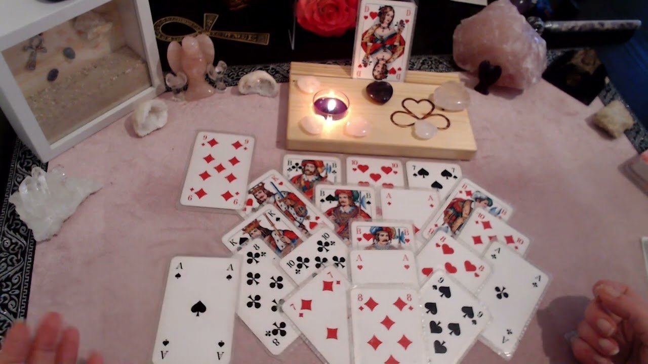 No momento, você está visualizando Er kommt PLÖTZLICH von 0 auf 100 auf DICH ZU | JETZT geht ALLES SEHR SCHNELL | Tarot Liebe