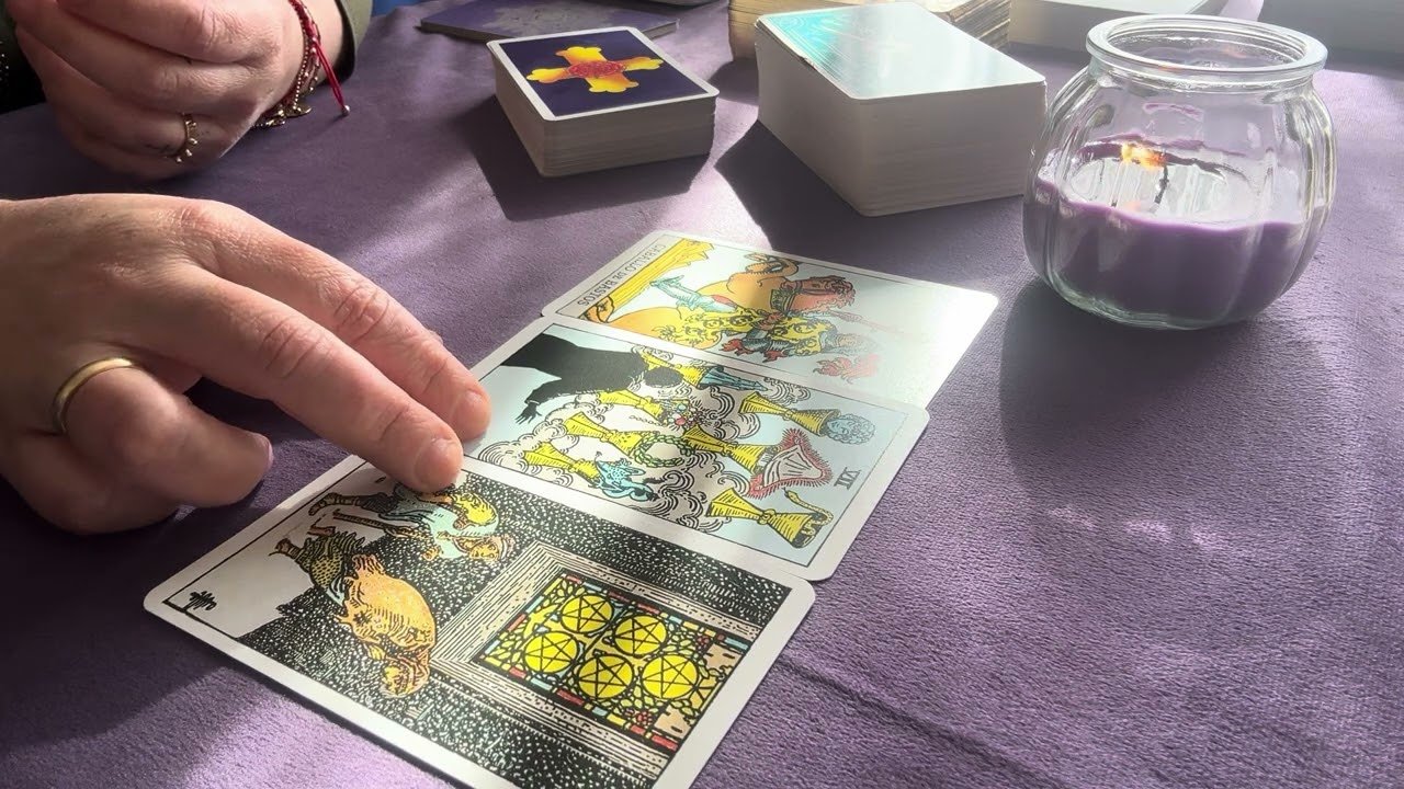 No momento, você está visualizando LLEVA 1 MES PENSANDO EN HACER UNA LOCURA/QUIERE SALIR CORRIENDO A BUSCARTE PARA IRSE LEJOS CONTIGO