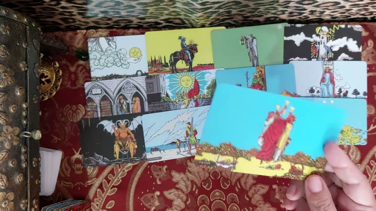 No momento, você está visualizando ¿Pensó en ti el día de hoy? Tarot interactivo